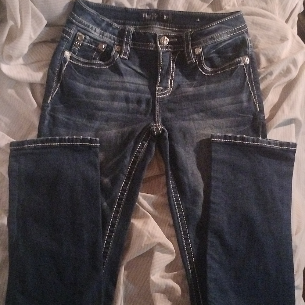 MissMe Womens Midrise, Straight Jeans  Size 27 Like New!